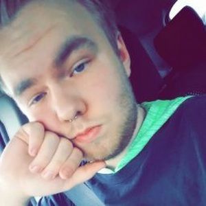 Meet your Posher, Blake